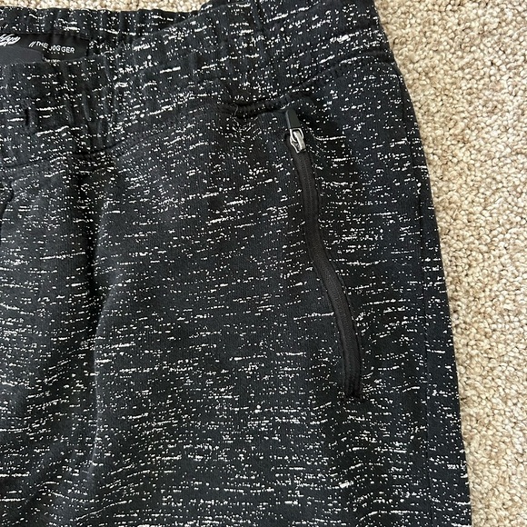Brooklyn Cloth “The Jogger” black with white speckles. Size L. Very good cond - Picture 2 of 10